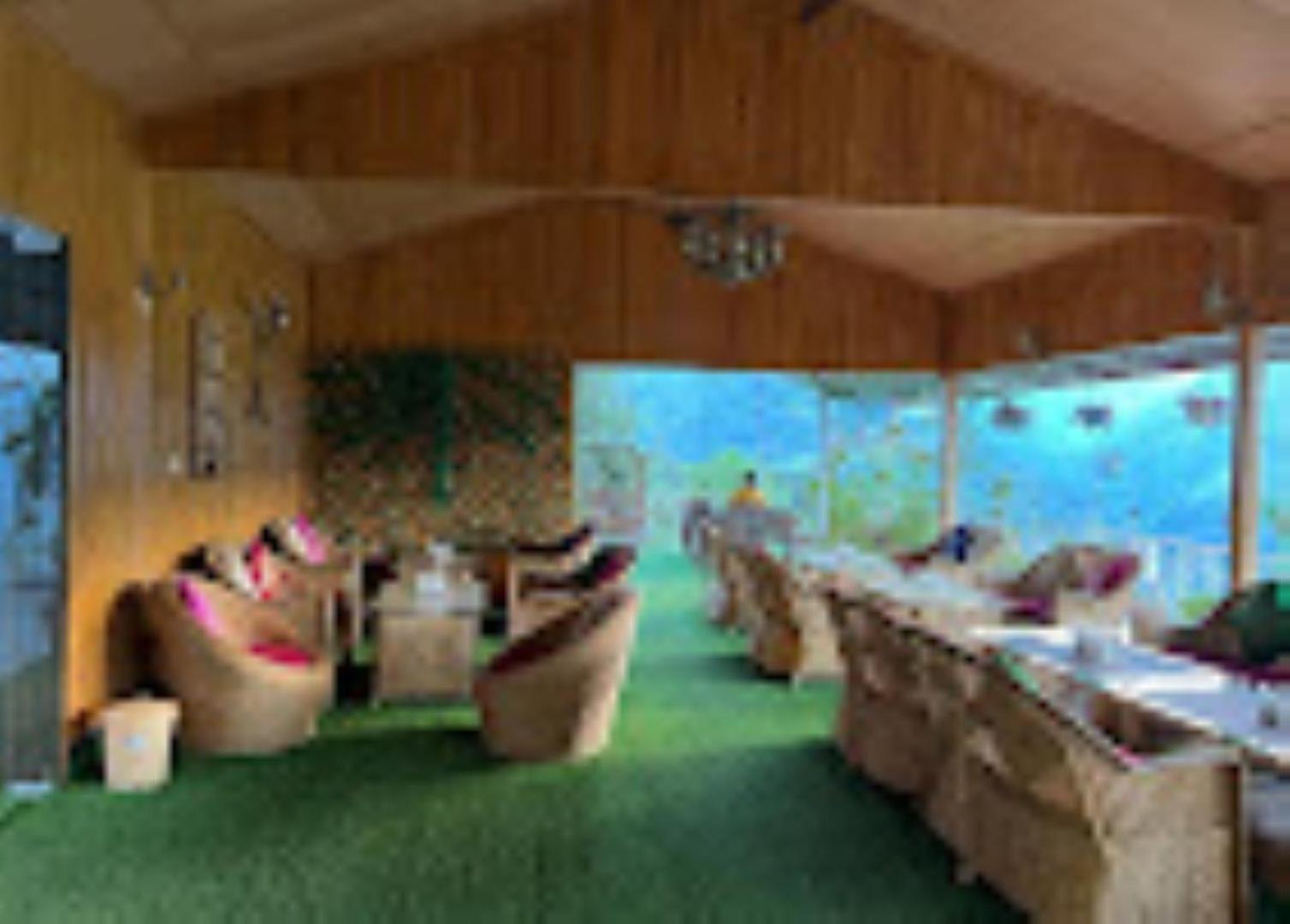 The Village Retreat Resort , Guptkashi Gupta Kāshi エクステリア 写真