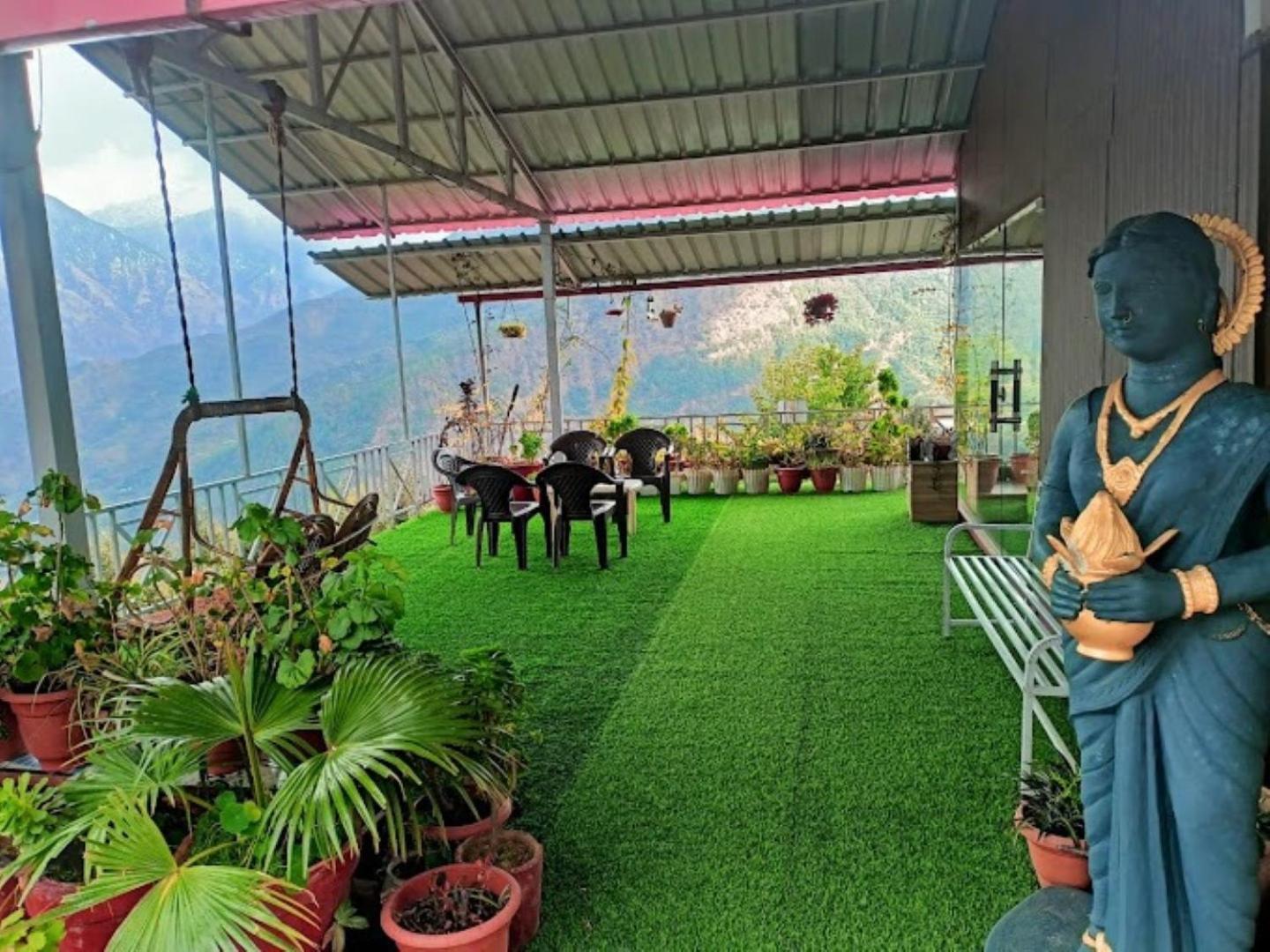 The Village Retreat Resort , Guptkashi Gupta Kāshi エクステリア 写真