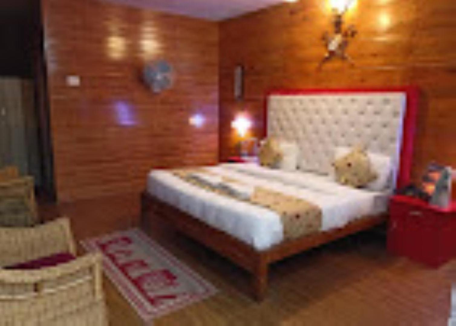 The Village Retreat Resort , Guptkashi Gupta Kāshi エクステリア 写真