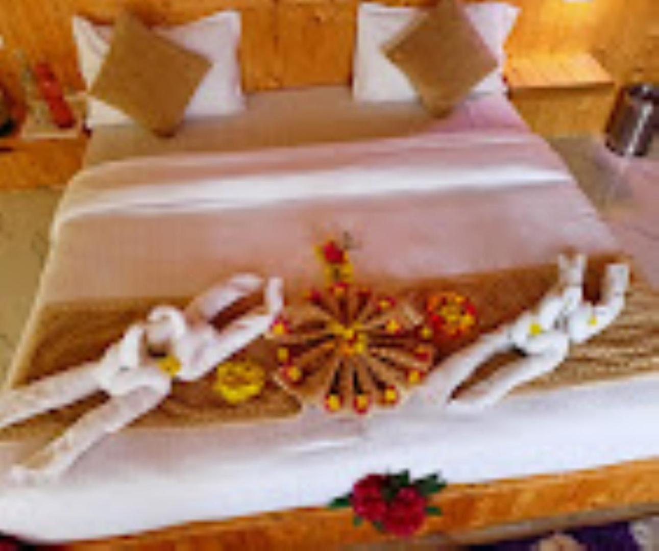 The Village Retreat Resort , Guptkashi Gupta Kāshi エクステリア 写真